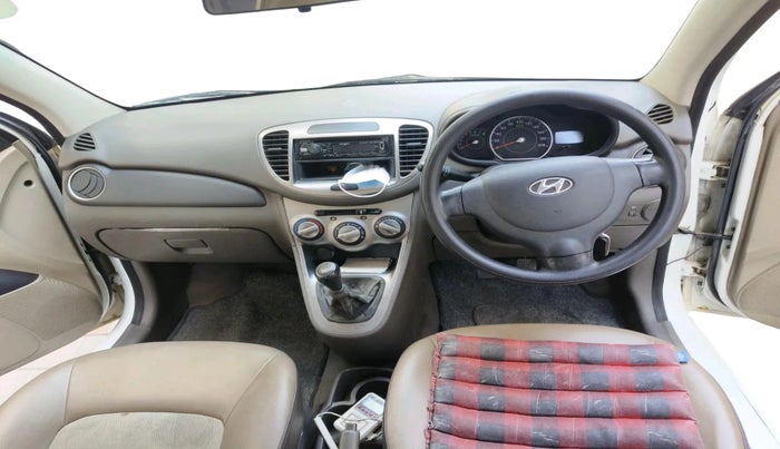 2015 Hyundai i10 MAGNA 1.1, Petrol, Manual, 67,953 km, interior