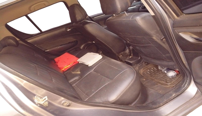 2015 Maruti Swift VDI, Diesel, Manual, 1,38,266 km, interior