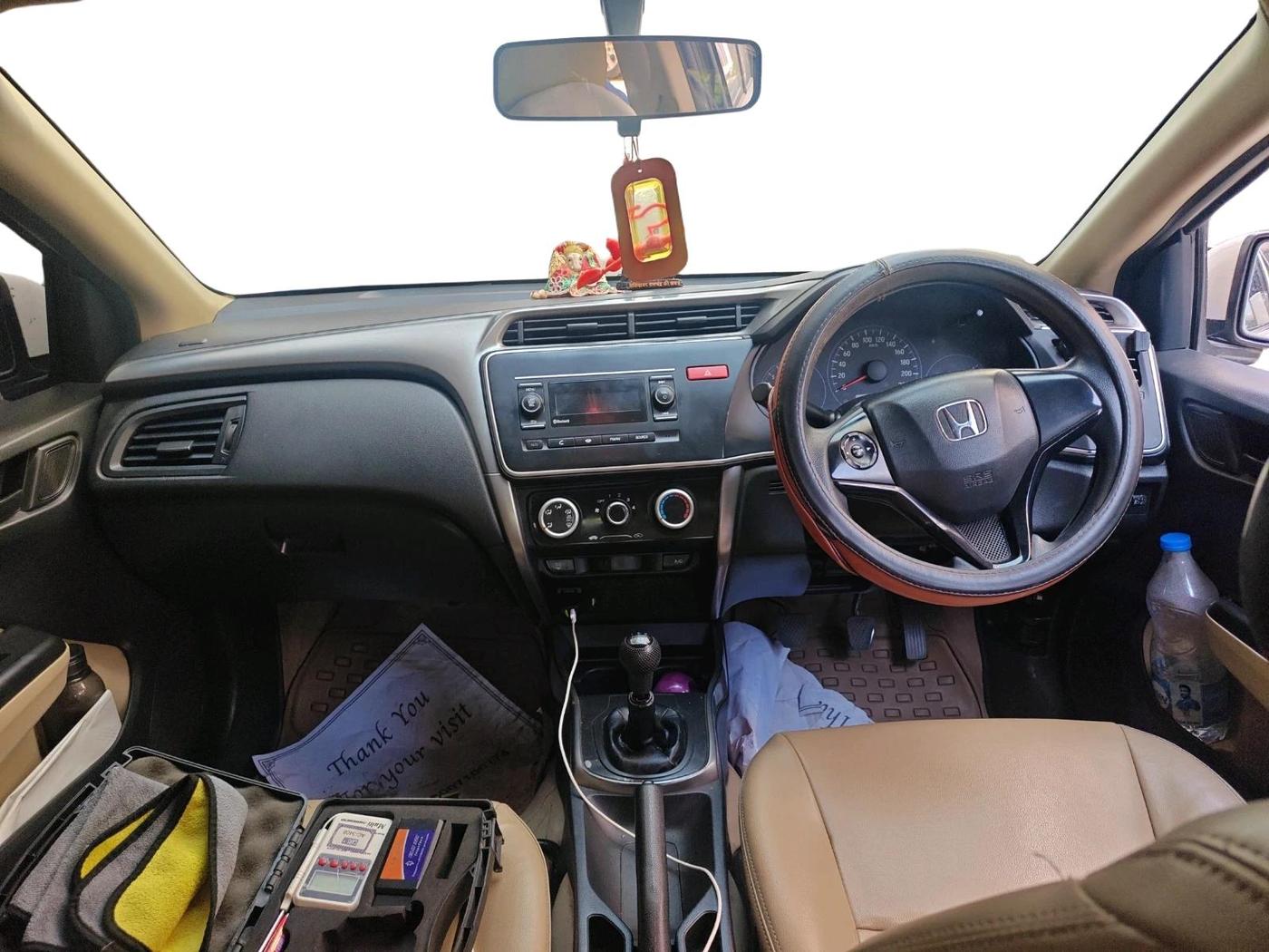 2015 Honda City 1.5L I-VTEC E MT, Petrol, Manual, 2,13,570 km, interior
