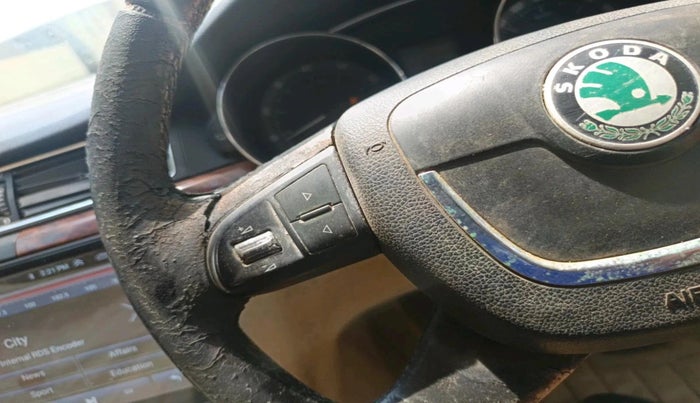 2011 Skoda Superb ELEGANCE 1.8 TSI MT, Petrol, Manual, 99,999 km, interior