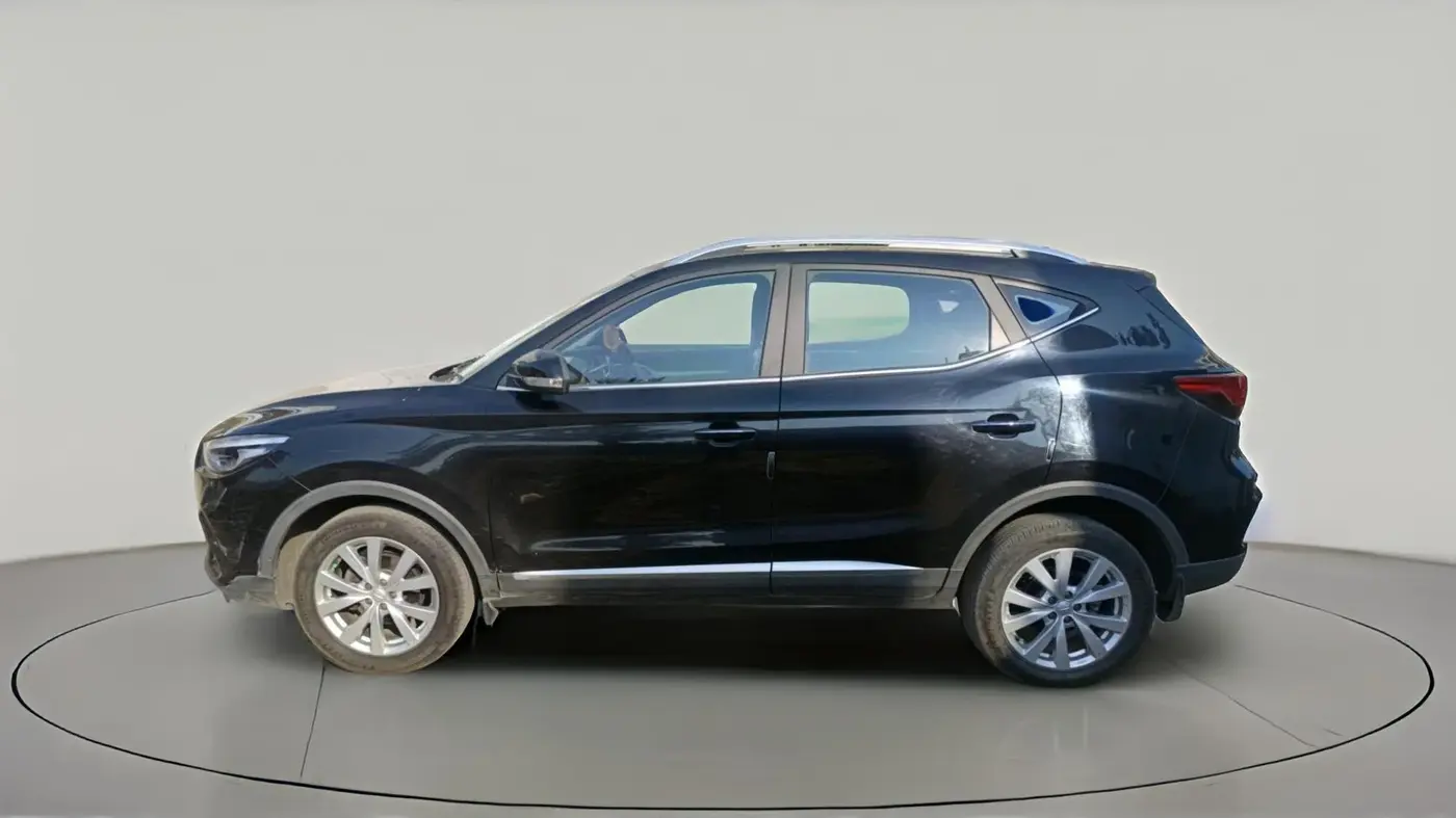 2023 MG ASTOR SUPER 1.5 MT, Petrol, Manual, 28,000 km, exterior