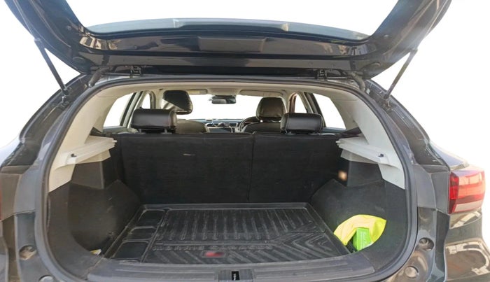 2023 MG ASTOR SUPER 1.5 MT, Petrol, Manual, 27,248 km, exterior