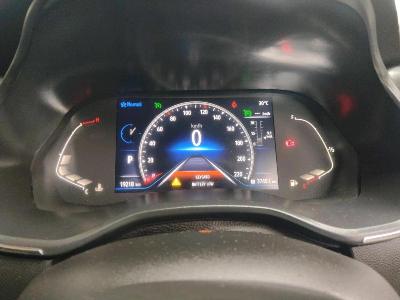 2023 Renault Kiger RXZ TURBO CVT, Petrol, Automatic, 19,218 km, interior