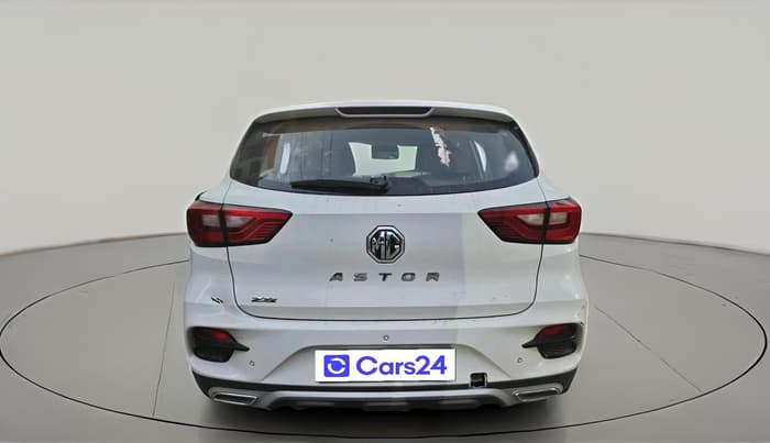 2024 MG ASTOR Sprint 1.5 MT (Ivory), Petrol, Manual, 38,284 km, exterior