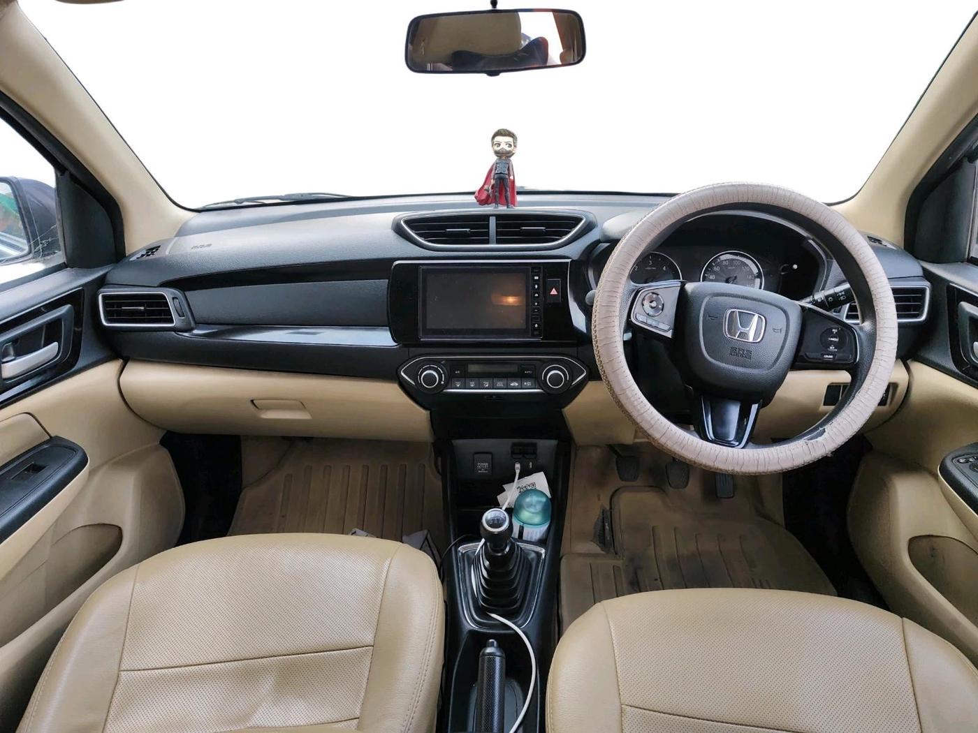 2020 Honda Amaze 1.5L I-DTEC VX, Diesel, Manual, 1,78,046 km, interior