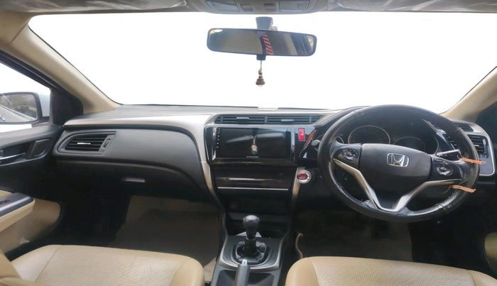 2015 Honda City 1.5L I-DTEC VX, Diesel, Manual, 1,00,331 km, interior