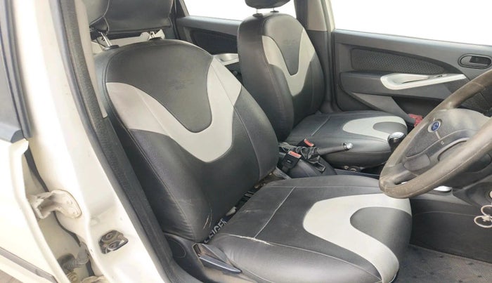 2013 Ford Figo TITANIUM 1.4 DIESEL, Diesel, Manual, 1,07,238 km, interior