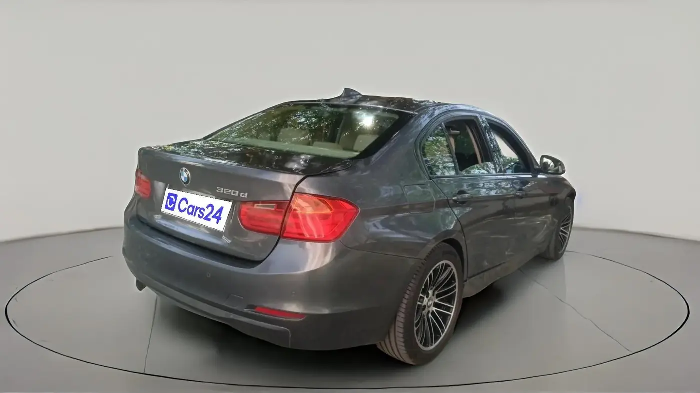 2013 BMW 3 Series 320d, Diesel, Automatic, 1,32,017 km, exterior