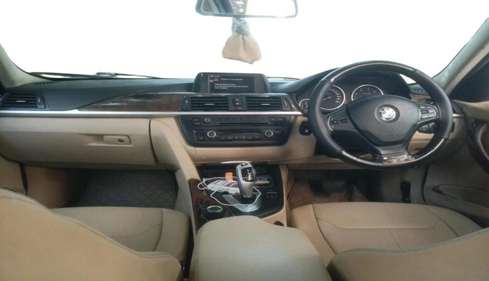 2013 BMW 3 Series 320d, Diesel, Automatic, 1,32,017 km, interior
