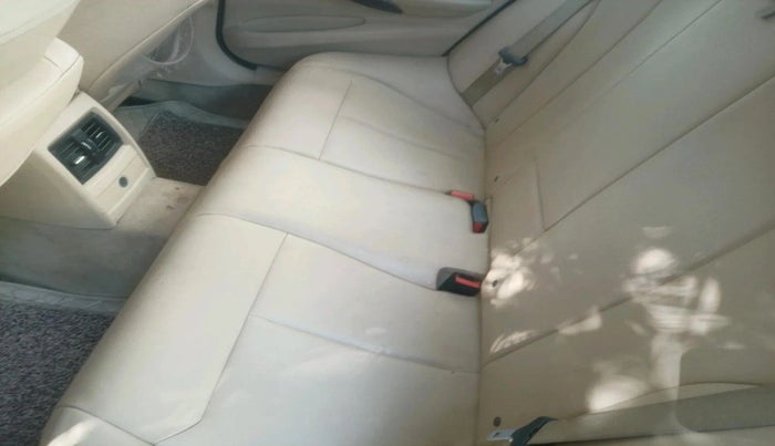 2013 BMW 3 Series 320d, Diesel, Automatic, 1,32,017 km, interior