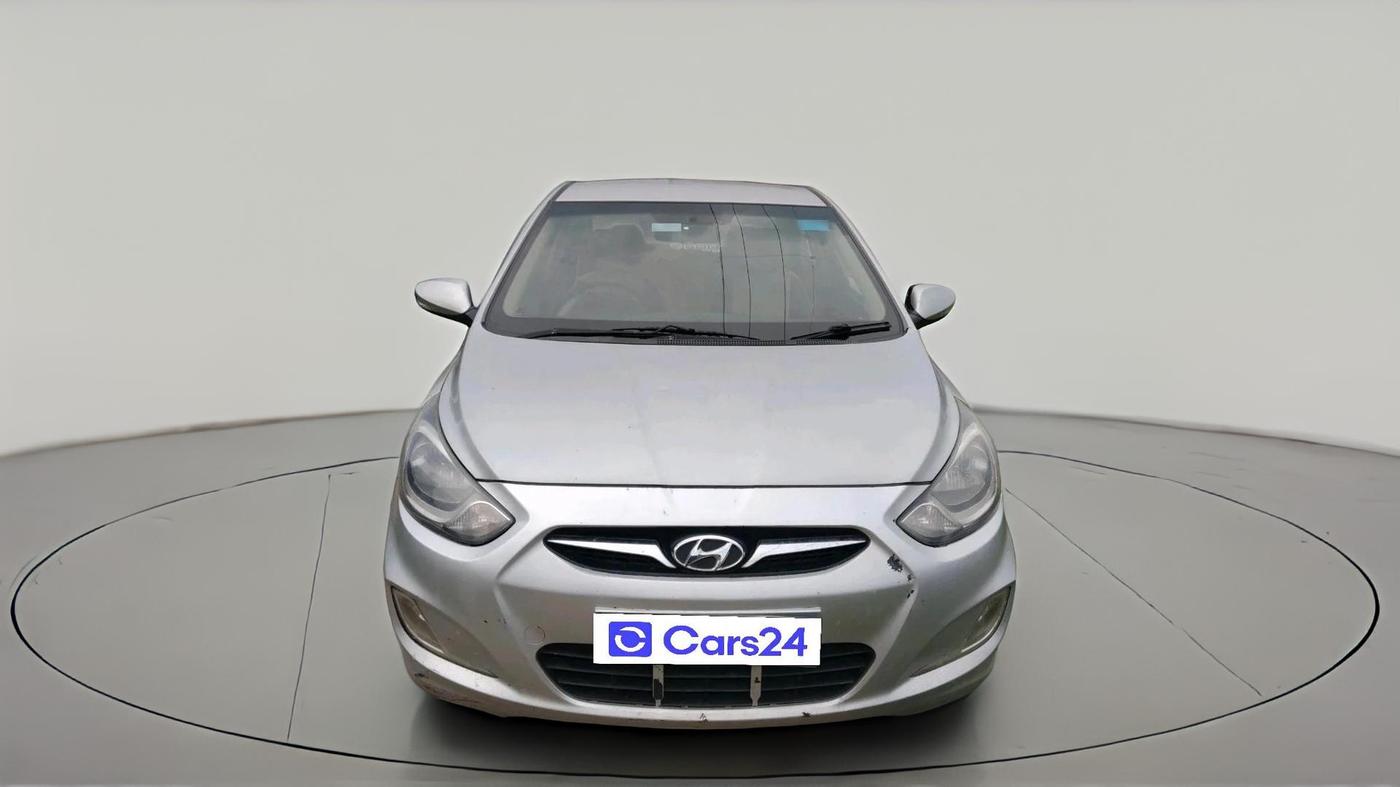 2013 Hyundai Verna FLUIDIC 1.6 CRDI SX, Diesel, Manual, 1,76,922 km, exterior