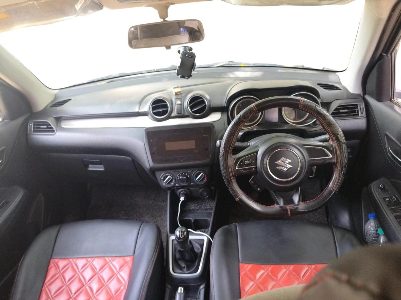 2021 Maruti Swift VXI, Petrol, Manual, 33,682 km, interior