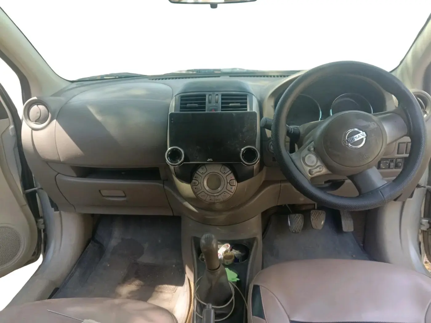 2012 Nissan Sunny XV DIESEL, Diesel, Manual, 1,39,319 km, interior