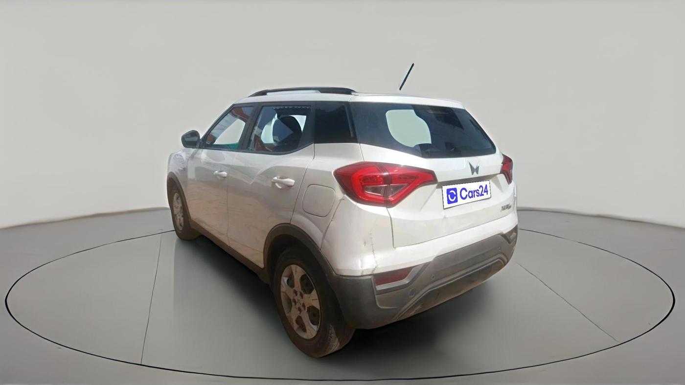 2023 Mahindra XUV300 W6 1.5 Diesel, Diesel, Manual, 1,36,264 km, exterior
