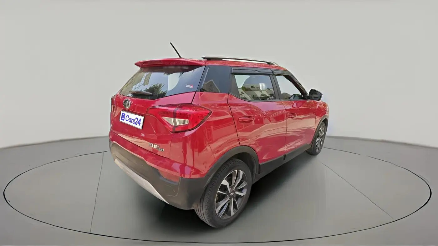 2019 Mahindra XUV300 W8 (O) 1.2 PETROL, Petrol, Manual, 38,965 km, exterior