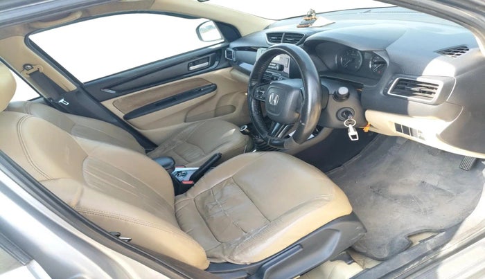 2018 Honda Amaze 1.5L I-DTEC S, Diesel, Manual, 2,10,725 km, interior