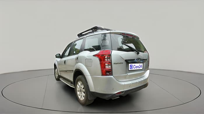 2017 Mahindra XUV500 W8, Diesel, Manual, 58,147 km, exterior