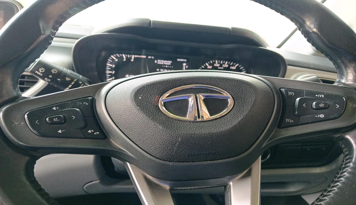 2021 Tata ALTROZ XZ DIESEL, Diesel, Manual, 75,415 km, interior