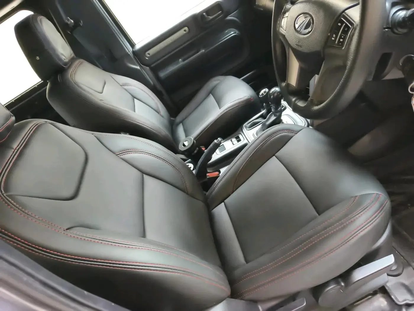 2021 Mahindra Thar LX PETROL HT 4WD AT, Petrol, Automatic, 1,04,079 km, interior