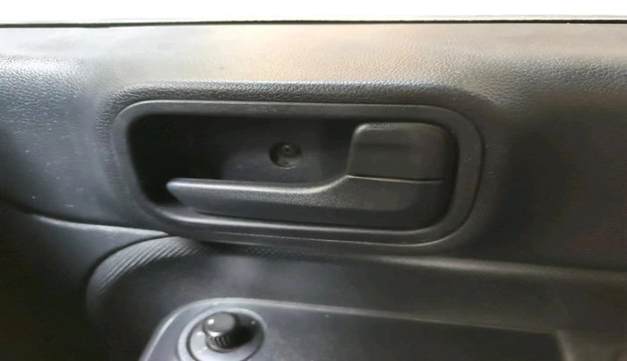 2021 Mahindra Thar LX PETROL HT 4WD AT, Petrol, Automatic, 1,04,079 km, interior