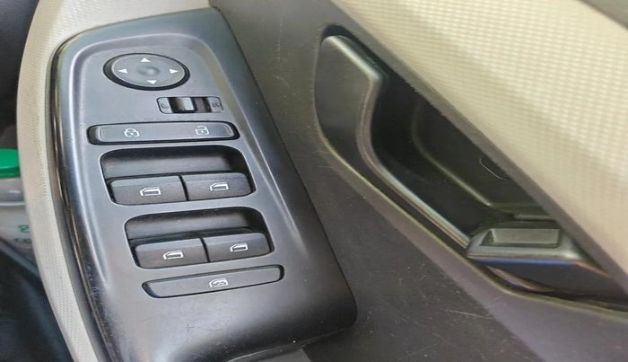 2024 Hyundai Creta EX 1.5 PETROL, Petrol, Manual, 35,618 km, interior