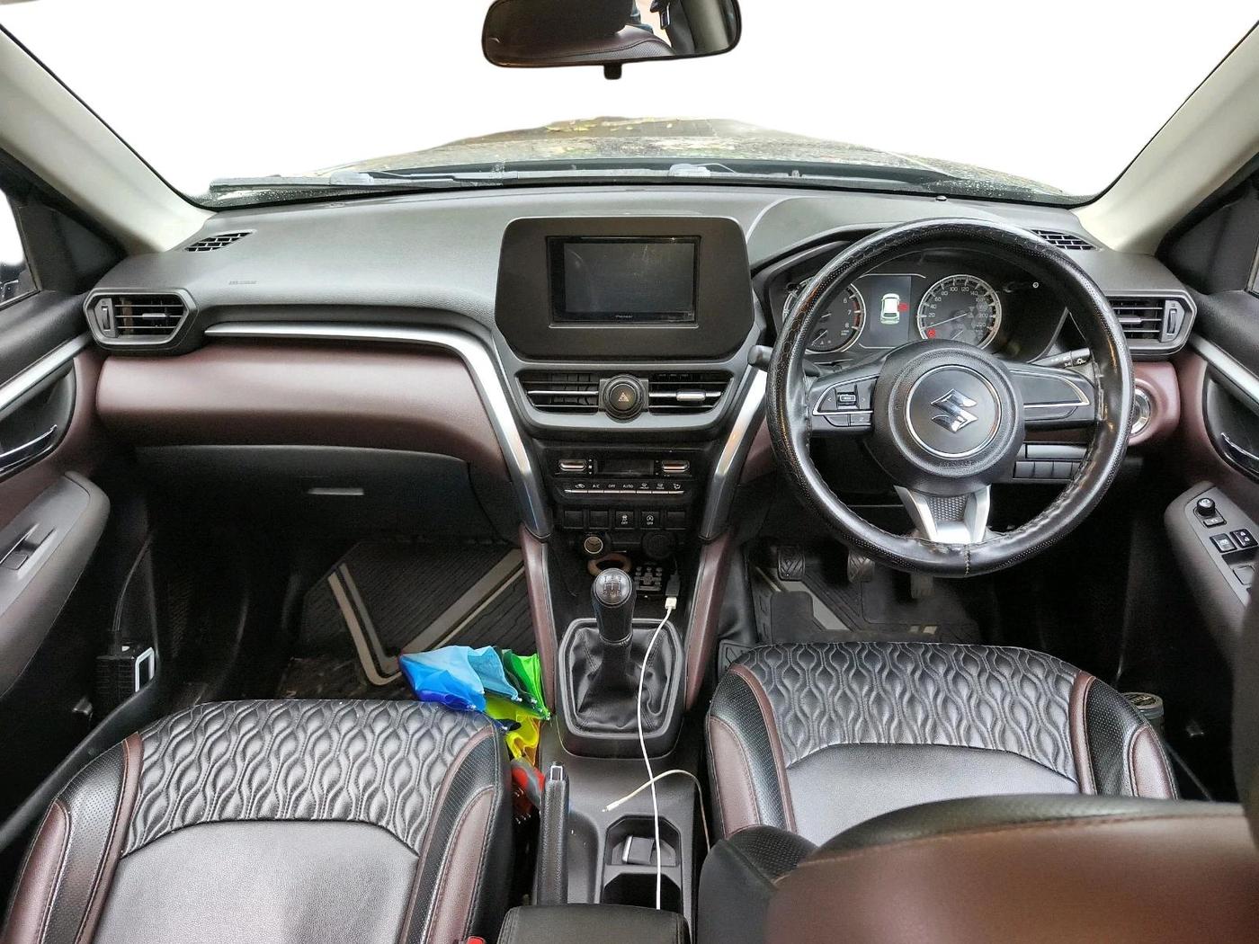 2023 Maruti Grand Vitara SIGMA SMART HYBRID, Petrol, Manual, 47,514 km, interior