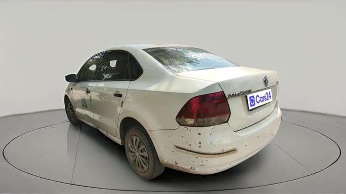 2011 Volkswagen Vento TRENDLINE DIESEL 1.6, Diesel, Manual, 89,308 km, exterior