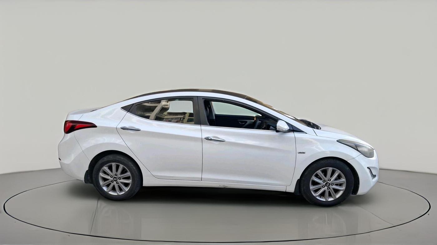 2015 Hyundai New Elantra 1.6 SX AT DIESEL, Diesel, Automatic, 95,649 km, exterior