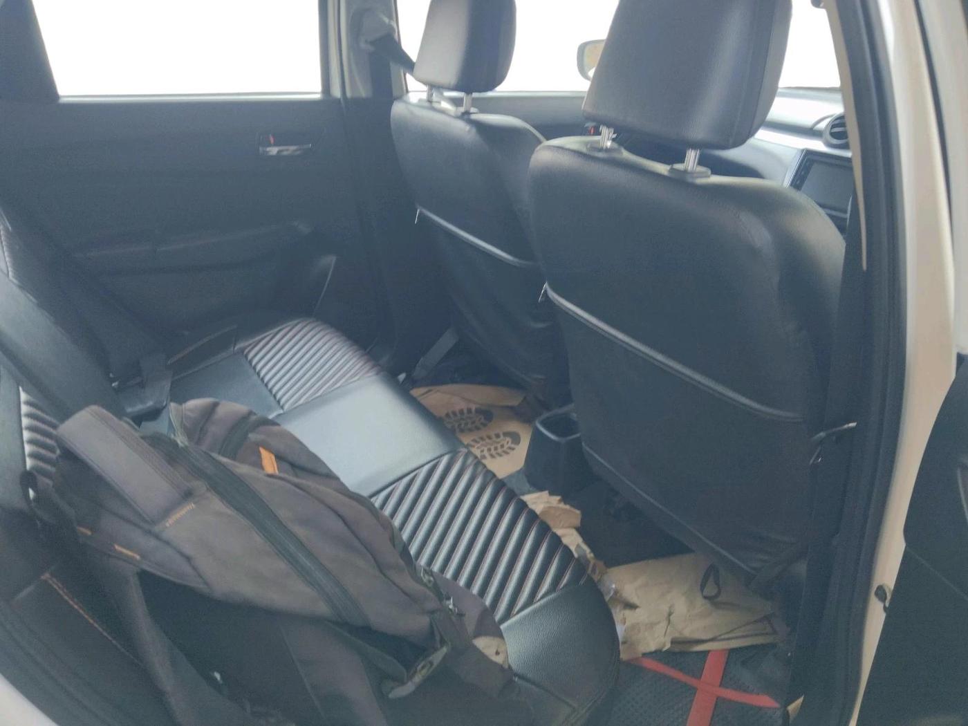 2022 Maruti Swift ZXI, Petrol, Manual, 76,772 km, interior