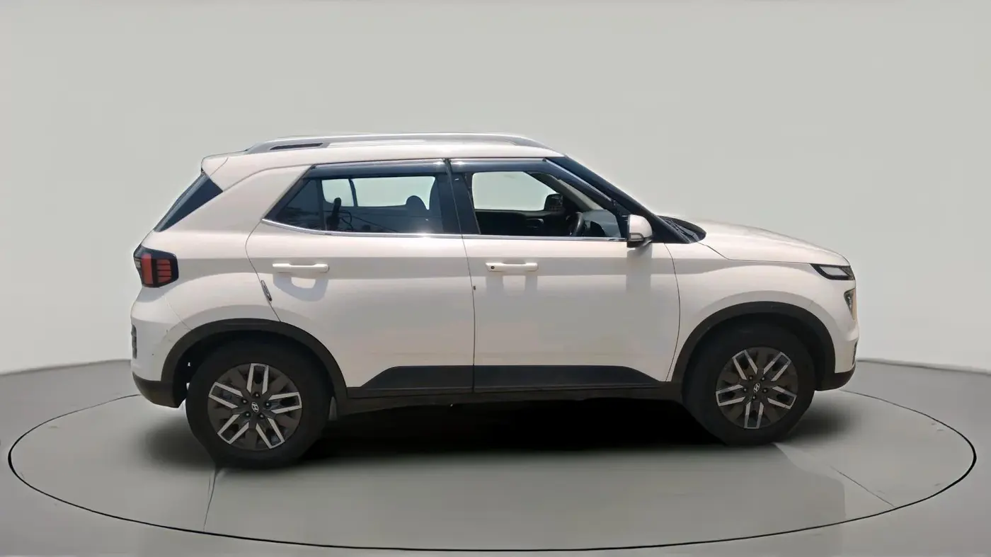 2022 Hyundai VENUE S PLUS 1.5 CRDI, Diesel, Manual, 1,49,284 km, exterior