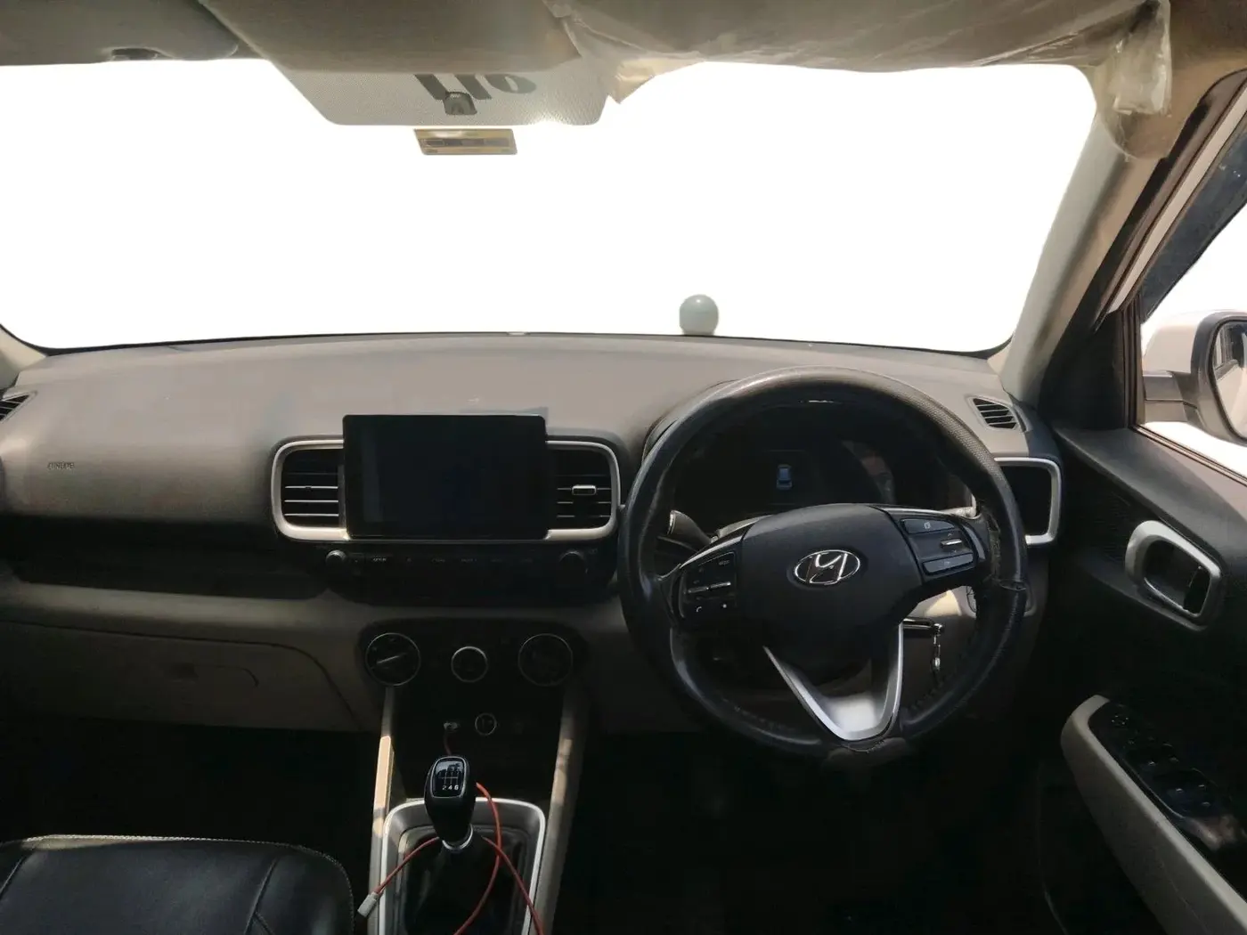 2022 Hyundai VENUE S PLUS 1.5 CRDI, Diesel, Manual, 1,49,284 km, interior
