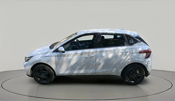 2022 Hyundai NEW I20 SPORTZ 1.2 AT, Petrol, Automatic, 25,908 km, exterior