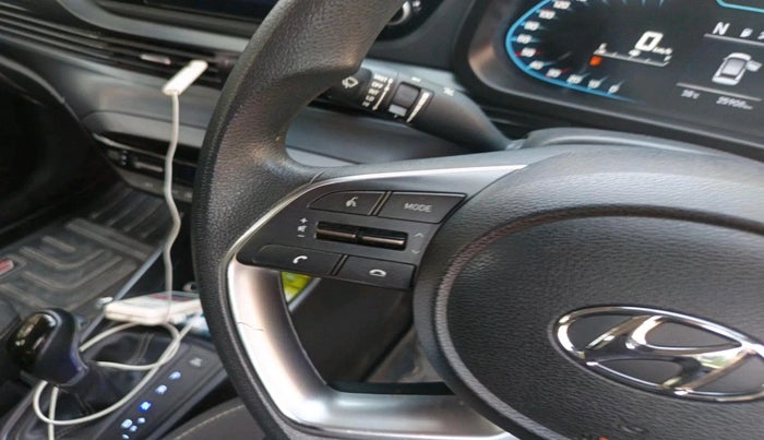 2022 Hyundai NEW I20 SPORTZ 1.2 AT, Petrol, Automatic, 25,908 km, interior