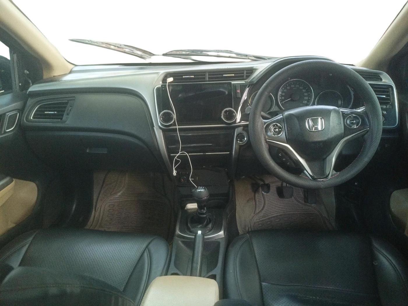 2017 Honda City 1.5L I-DTEC VX, Diesel, Manual, 1,78,174 km, interior