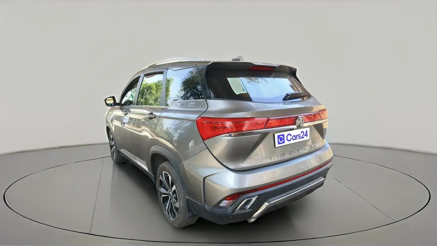 2023 MG HECTOR PLUS SHARP PRO 1.5 PETROL TURBO CVT 7 STR, Petrol, Automatic, 44,950 km, exterior