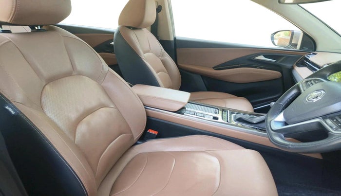 2023 MG HECTOR PLUS SHARP PRO 1.5 PETROL TURBO CVT 7 STR, Petrol, Automatic, 44,950 km, interior