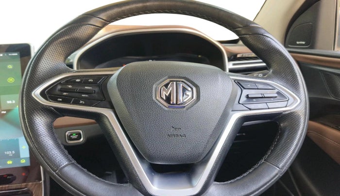 2023 MG HECTOR PLUS SHARP PRO 1.5 PETROL TURBO CVT 7 STR, Petrol, Automatic, 44,950 km, interior