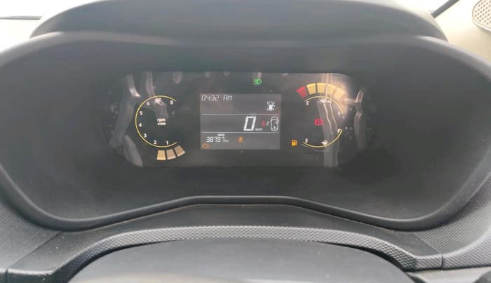 2025 Tata NEXON Pure Plus 1.2 iCNG 6MT, CNG, Manual, 38,797 km, interior