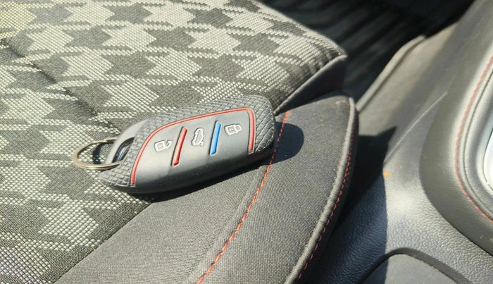 2023 MG ASTOR  SMART BLACK STORM EDITION , Petrol, Manual, 15,770 km, interior