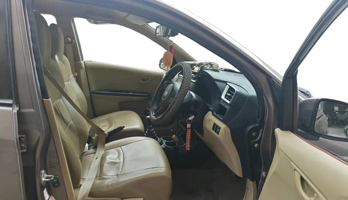 2016 Honda Amaze 1.2L I-VTEC S, Petrol, Manual, 1,02,370 km, interior