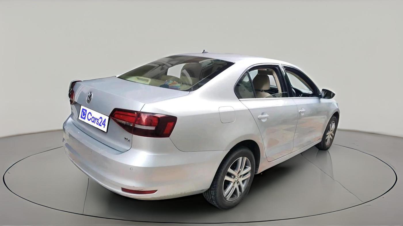 2017 Volkswagen Jetta HIGHLINE TDI AT, Diesel, Automatic, 1,17,206 km, exterior