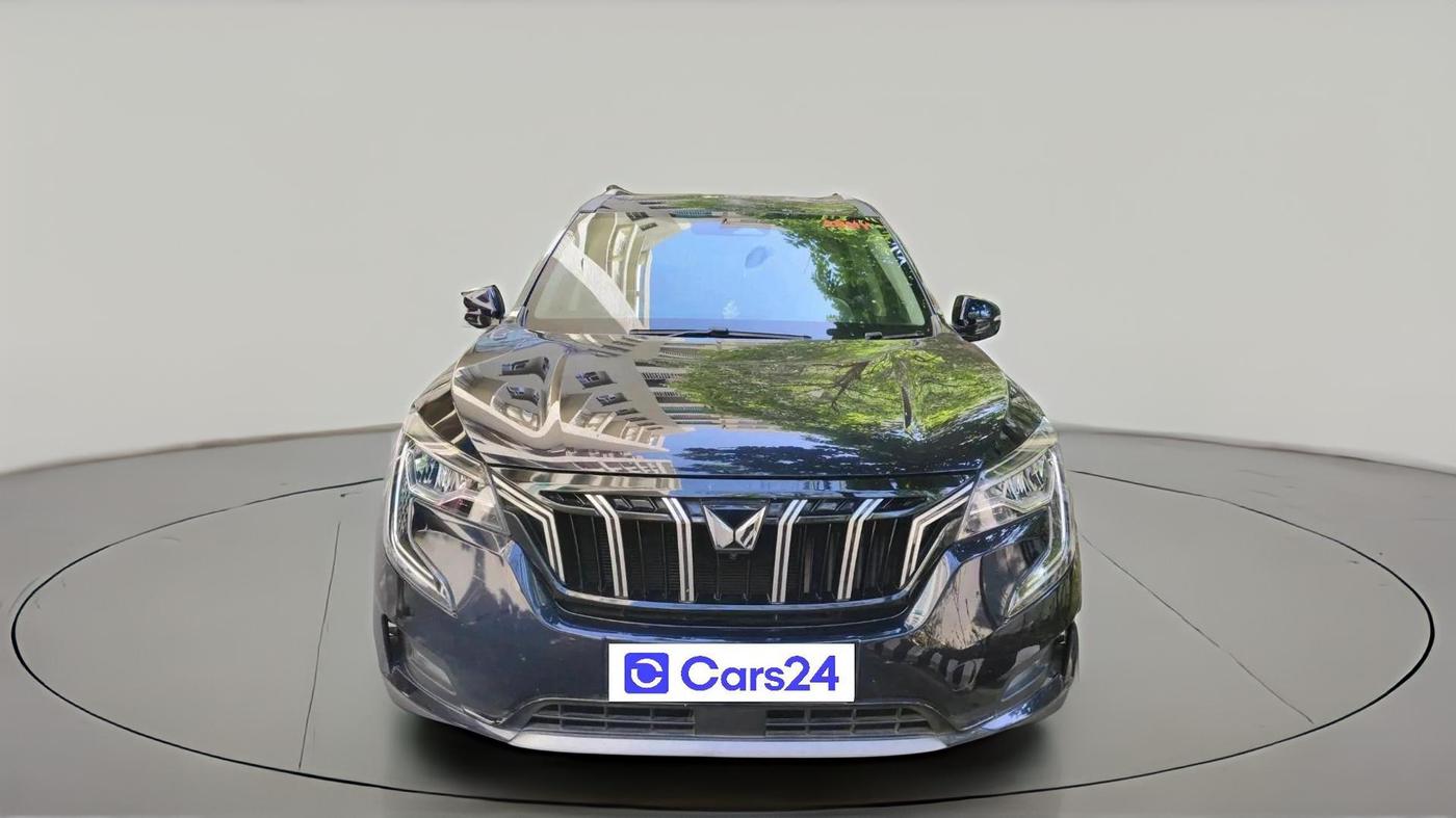 2024 Mahindra XUV700 AX 7 LUXURY P AT 7 STR, Petrol, Automatic, 44,409 km, exterior