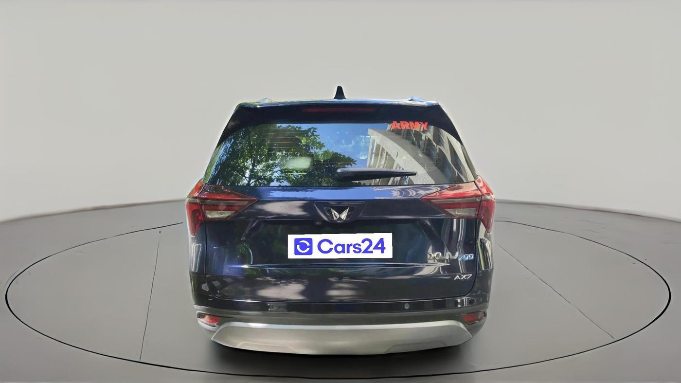 2024 Mahindra XUV700 AX 7 LUXURY P AT 7 STR, Petrol, Automatic, 44,409 km, exterior