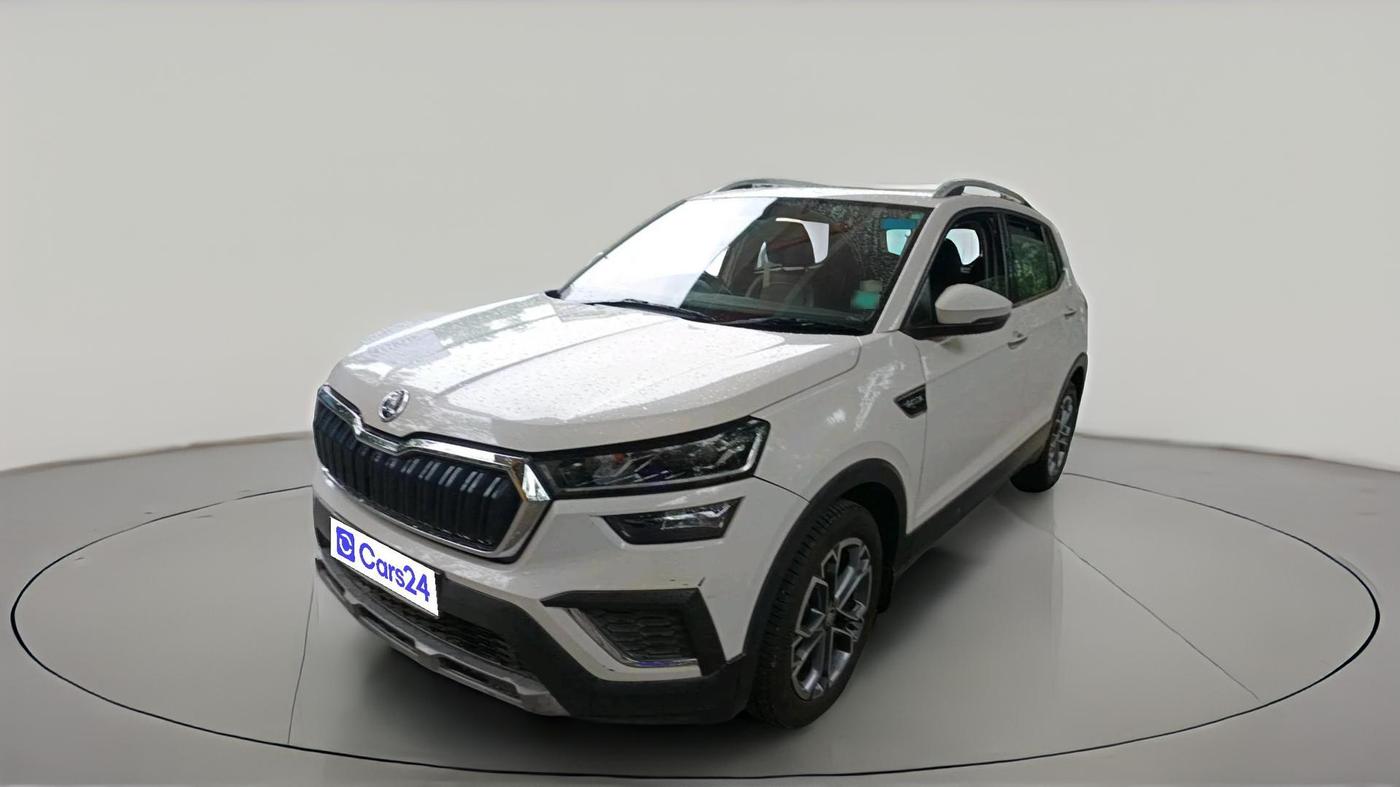 2021 Skoda KUSHAQ STYLE 1.0L TSI MT, Petrol, Manual, 80,226 km, exterior