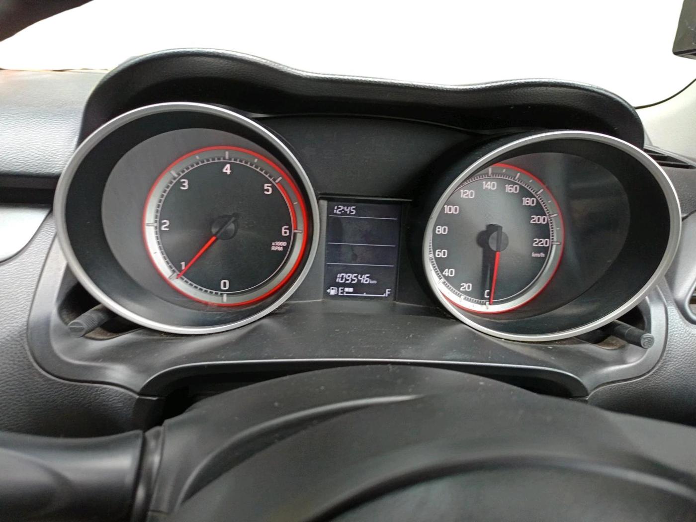 2018 Maruti Swift VDI, Diesel, Manual, 1,09,546 km, interior
