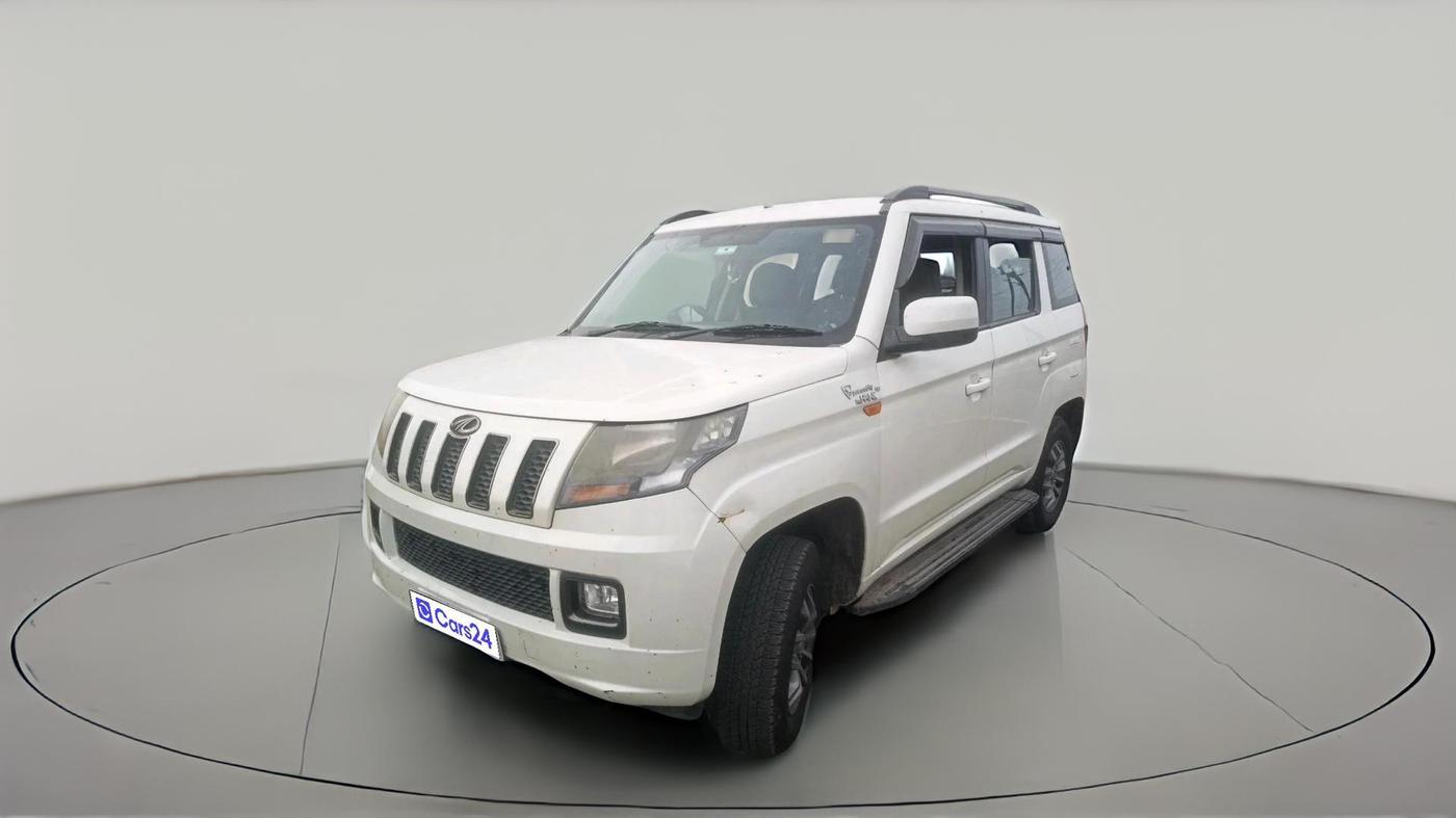 2018 Mahindra TUV300 T10, Diesel, Manual, 91,524 km, exterior