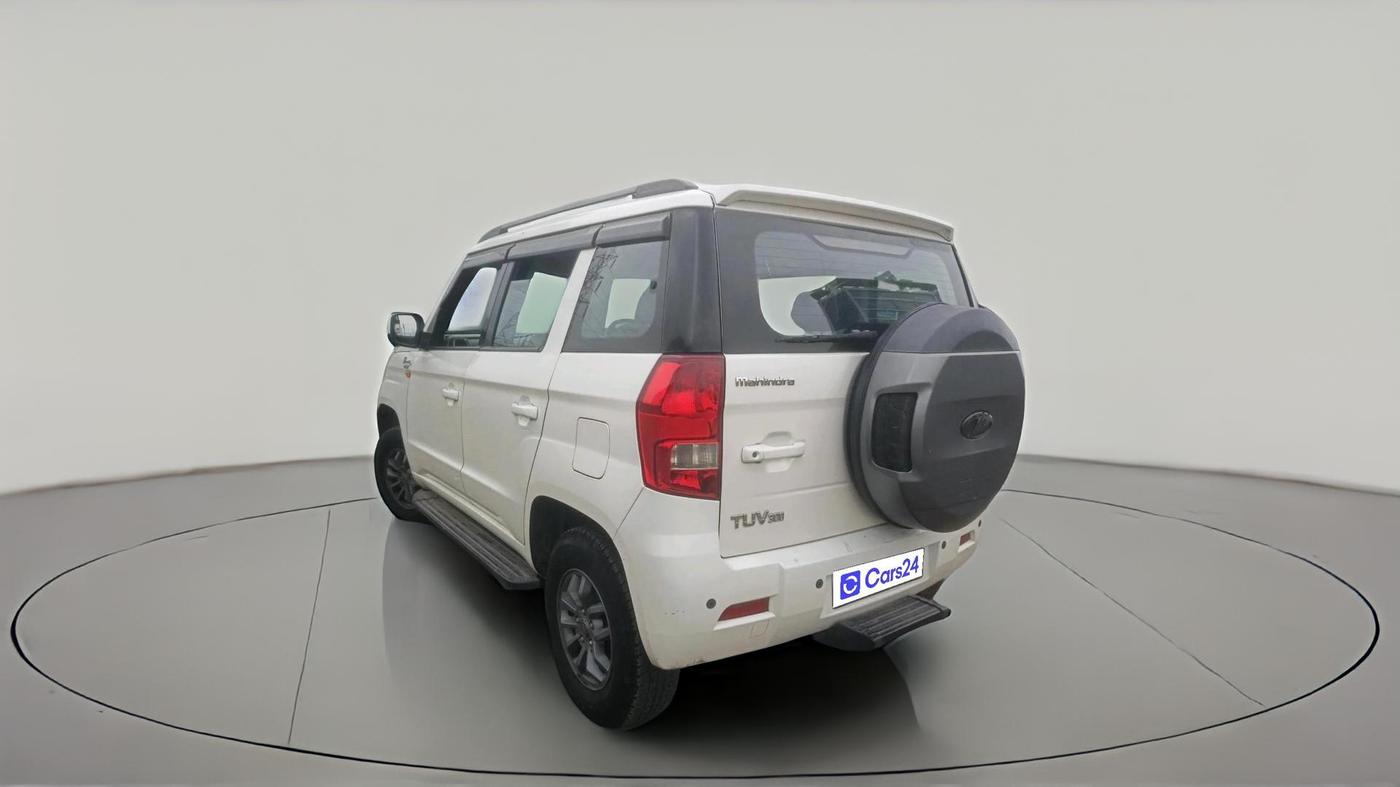 2018 Mahindra TUV300 T10, Diesel, Manual, 91,524 km, exterior