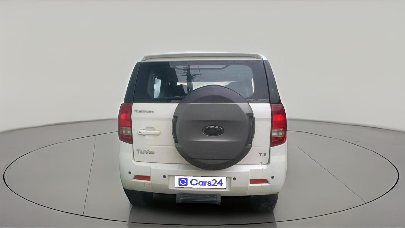 2018 Mahindra TUV300 T10, Diesel, Manual, 91,524 km, exterior
