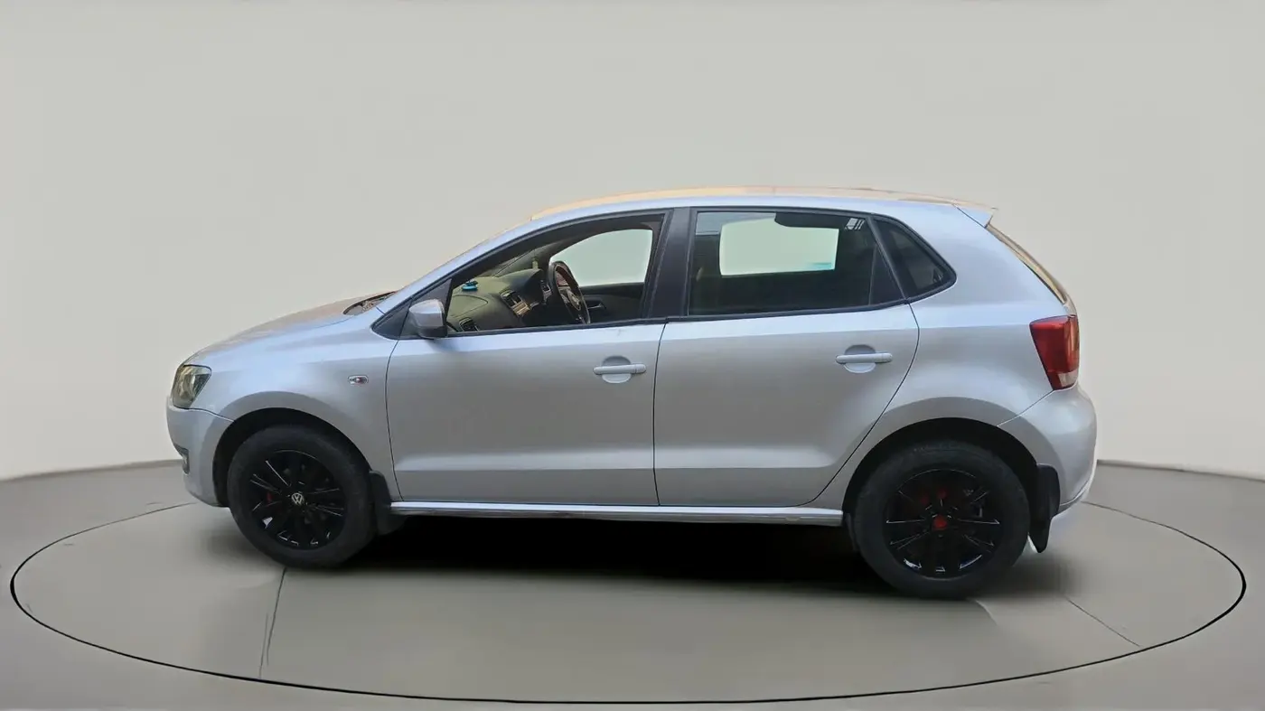 2013 Volkswagen Polo HIGHLINE1.2L, Petrol, Manual, 83,694 km, exterior