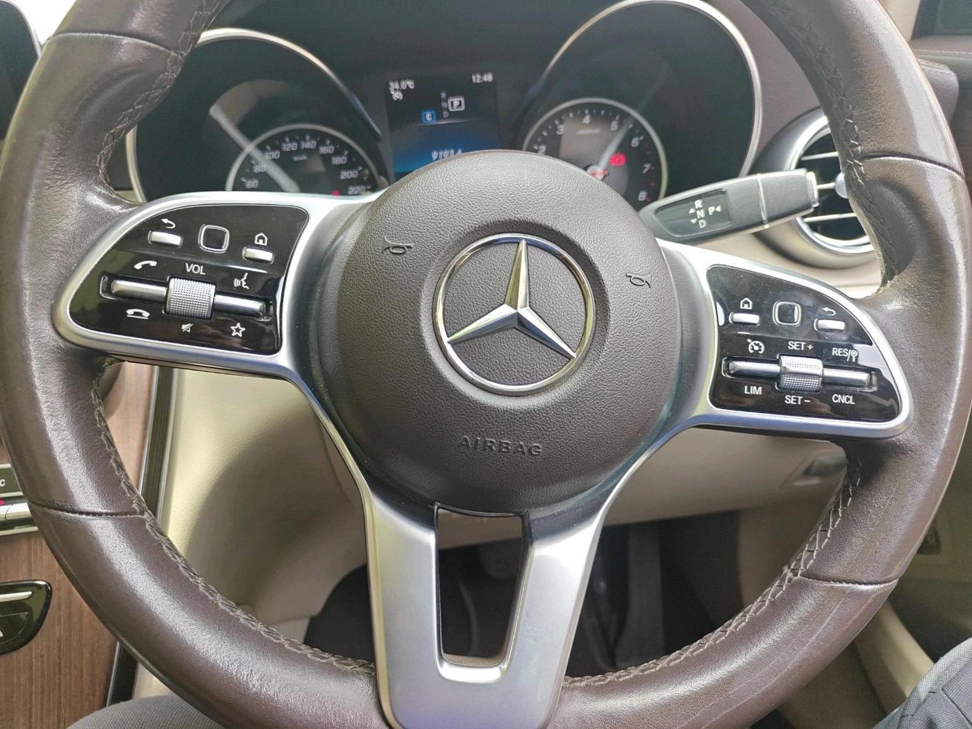 2020 Mercedes Benz GLC CLASS 200 Progressive, Petrol, Automatic, 57,437 km, interior